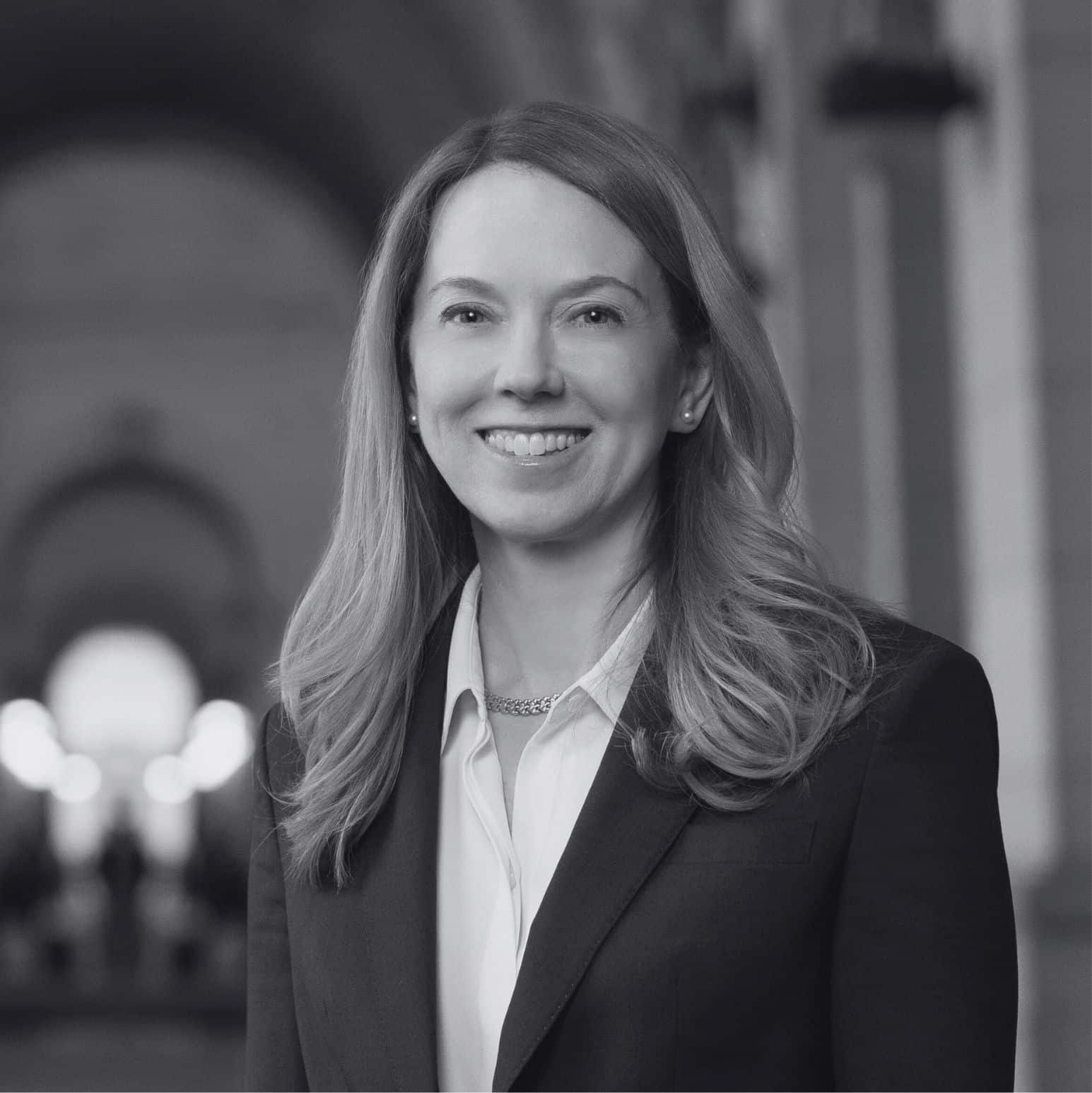 Heather McMahon headshot photo black and white